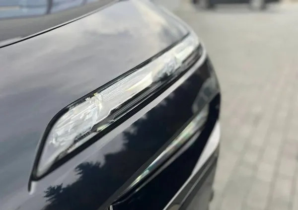 BMW Seria 7 cena 669000 przebieg: 5, rok produkcji 2023 z Rumia małe 172